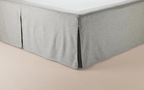 Royal 床裙,ruskin 10 quill