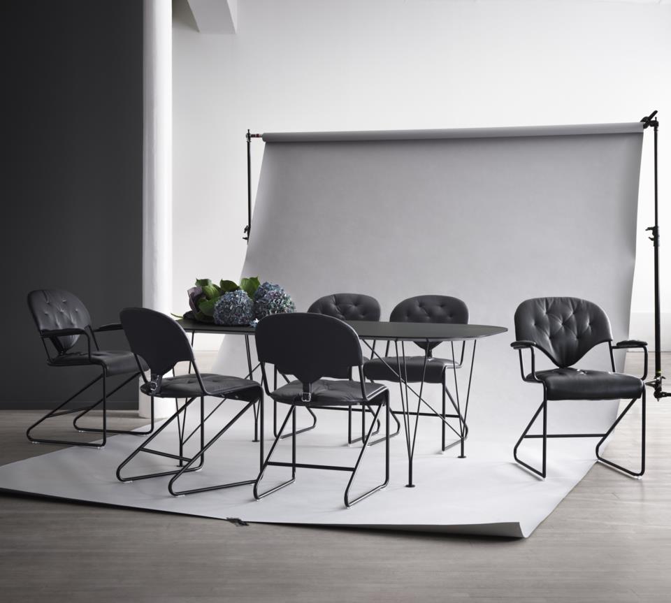 Inter dining black black